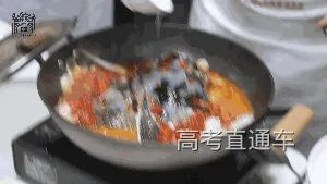 探秘清华食堂:数量成谜,美食多样,快来看看有没有你的菜
