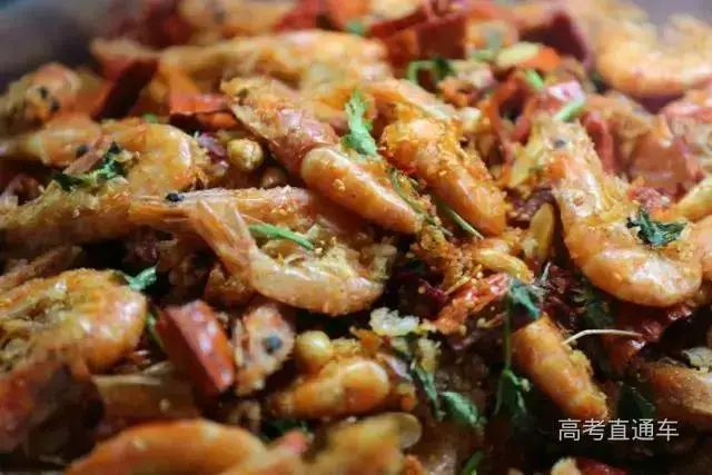 探秘清华食堂:数量成谜,美食多样,快来看看有没有你的菜