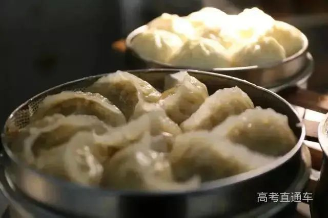 探秘清华食堂:数量成谜,美食多样,快来看看有没有你的菜
