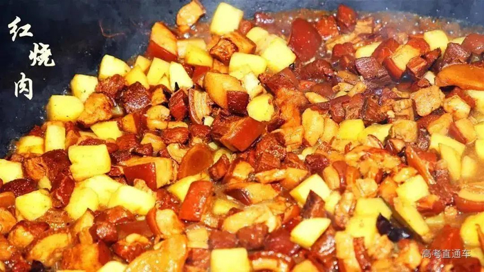 探秘清华食堂:数量成谜,美食多样,快来看看有没有你的菜