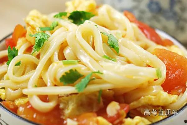 探秘清华食堂:数量成谜,美食多样,快来看看有没有你的菜