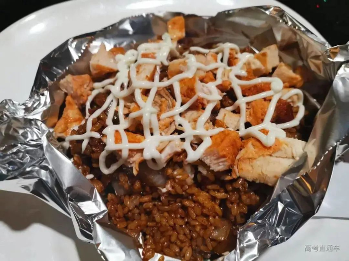 探秘清华食堂:数量成谜,美食多样,快来看看有没有你的菜