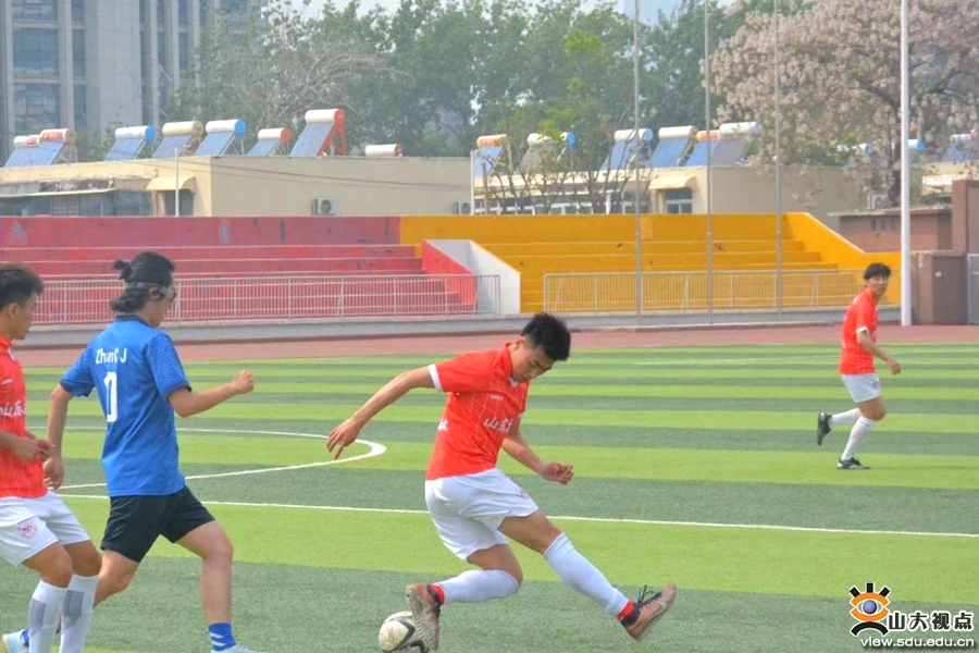 山大杯系列体育赛事举行，多项目竞技展学生风采