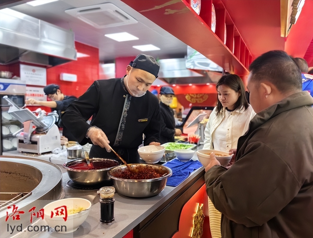 洛阳高速服务区:文化体验升级,成网红打卡地,服务功能两不误