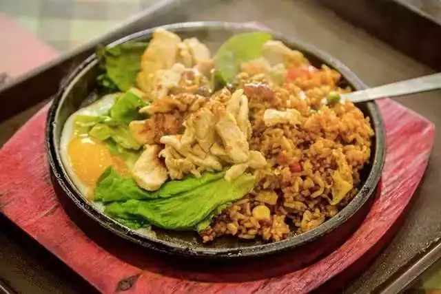 大学食堂那些事儿:三餐吃啥、回忆满满,还有这些食堂之最