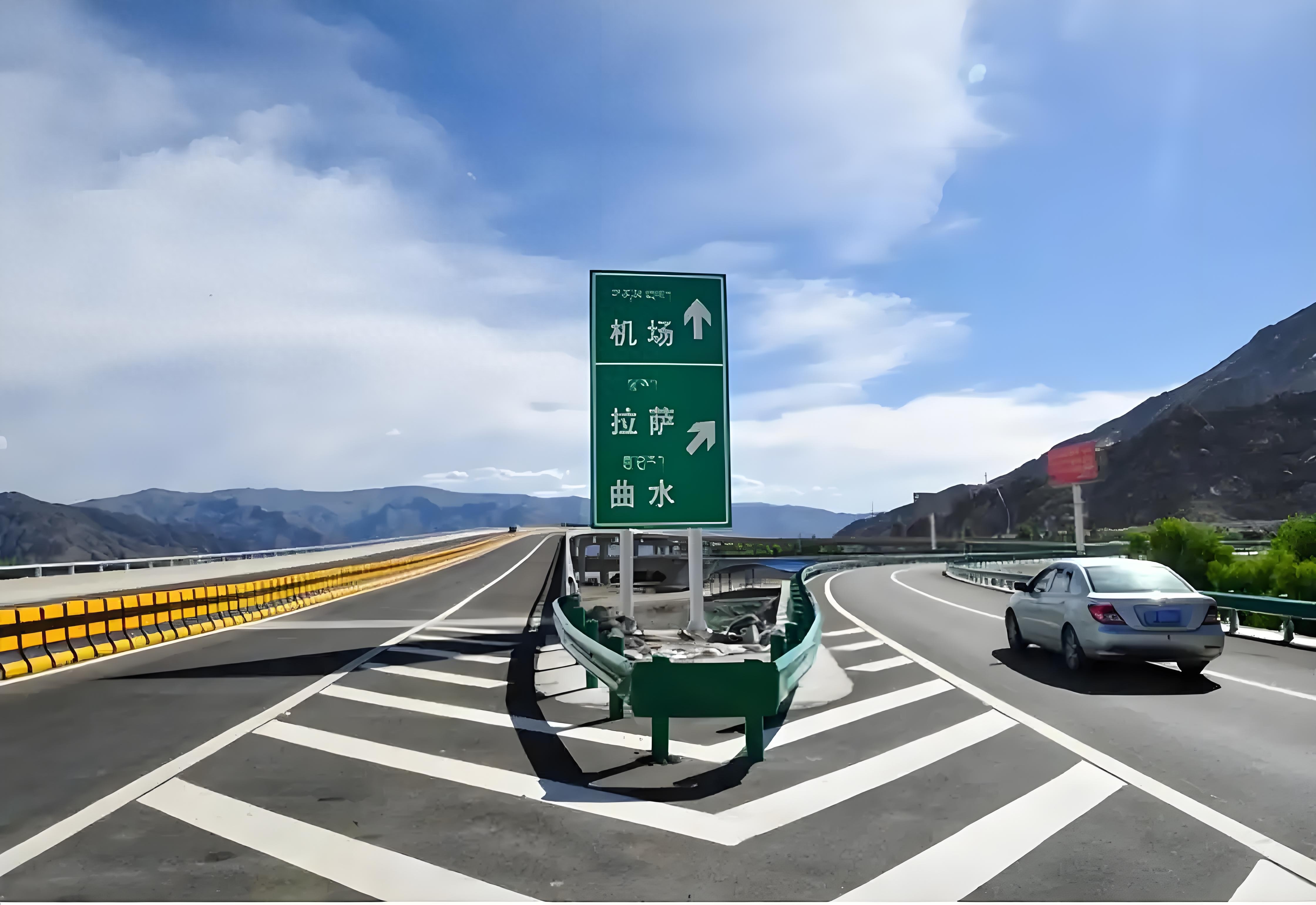 别被误导！中国高速的价值远超账本盈亏，关乎14亿人的生活发展