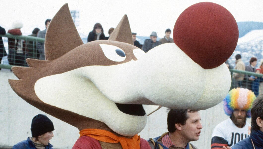 Sarajevo_1984_mascots.jpg
