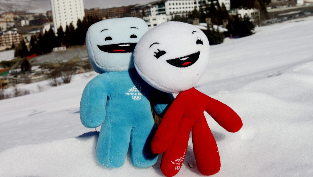 Turin_2006_mascots.jpg