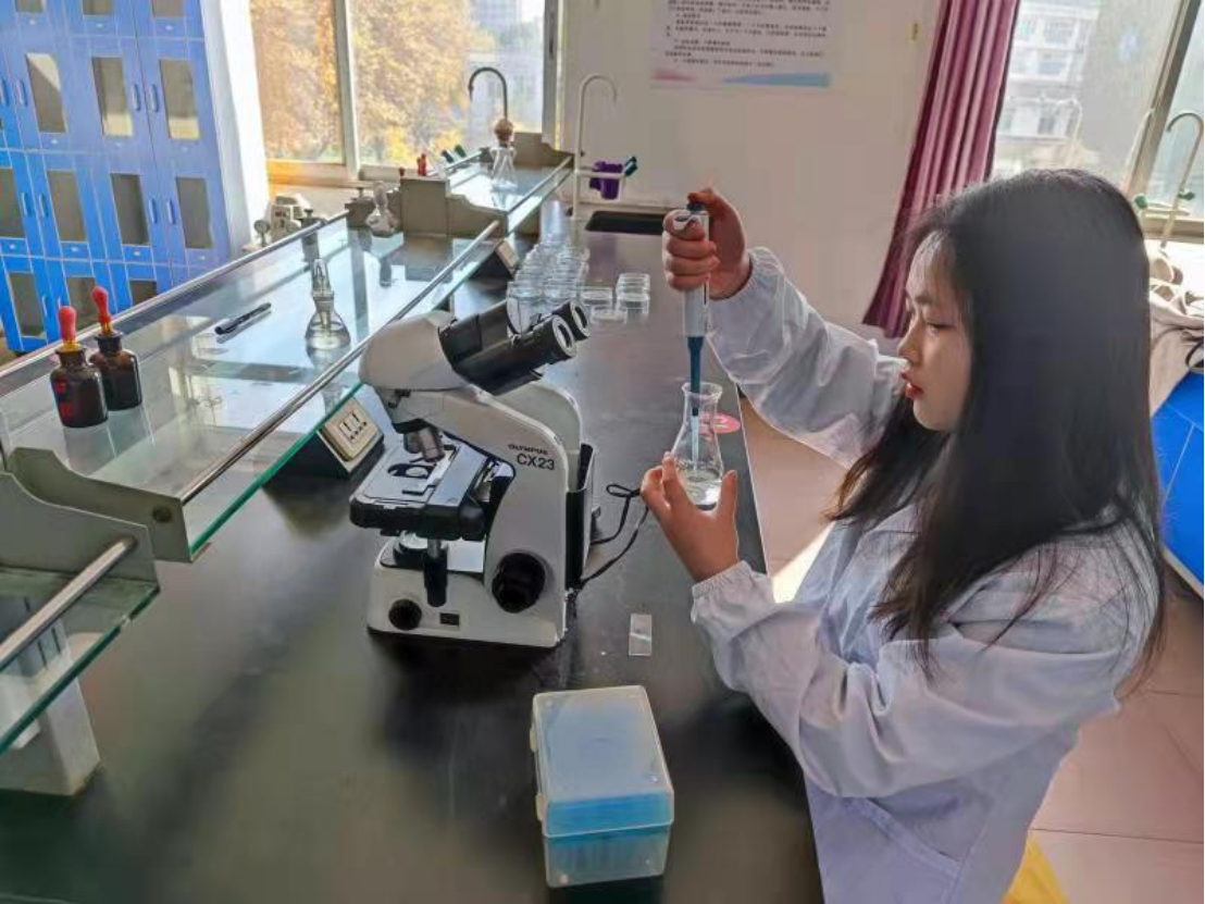 我校学子在全国大学生生命科学竞赛中斩获多项佳绩