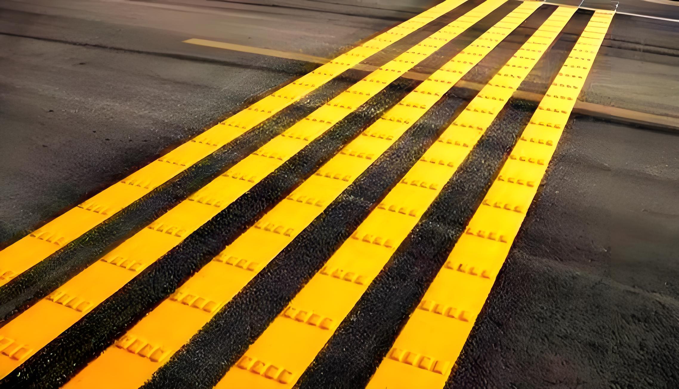 高速这5种标线要认清!新手老司机都得懂,不然驾照分不保