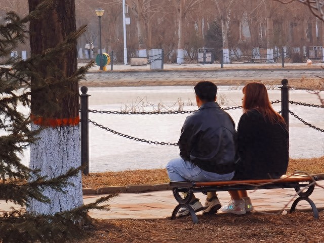 新时代下大学生恋爱新样态：观念多元与恋爱方式的‘进化’